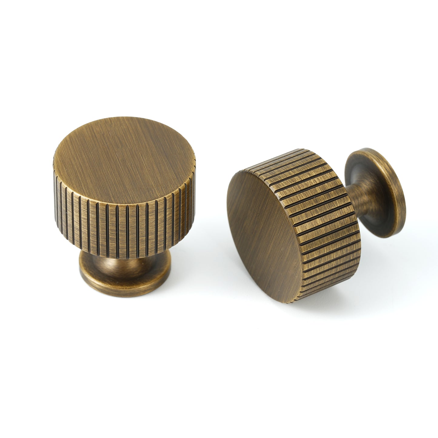 ø28mm, ø30mm Classic Solid Brass Cabinet Knobs in Antique Brass & Brass