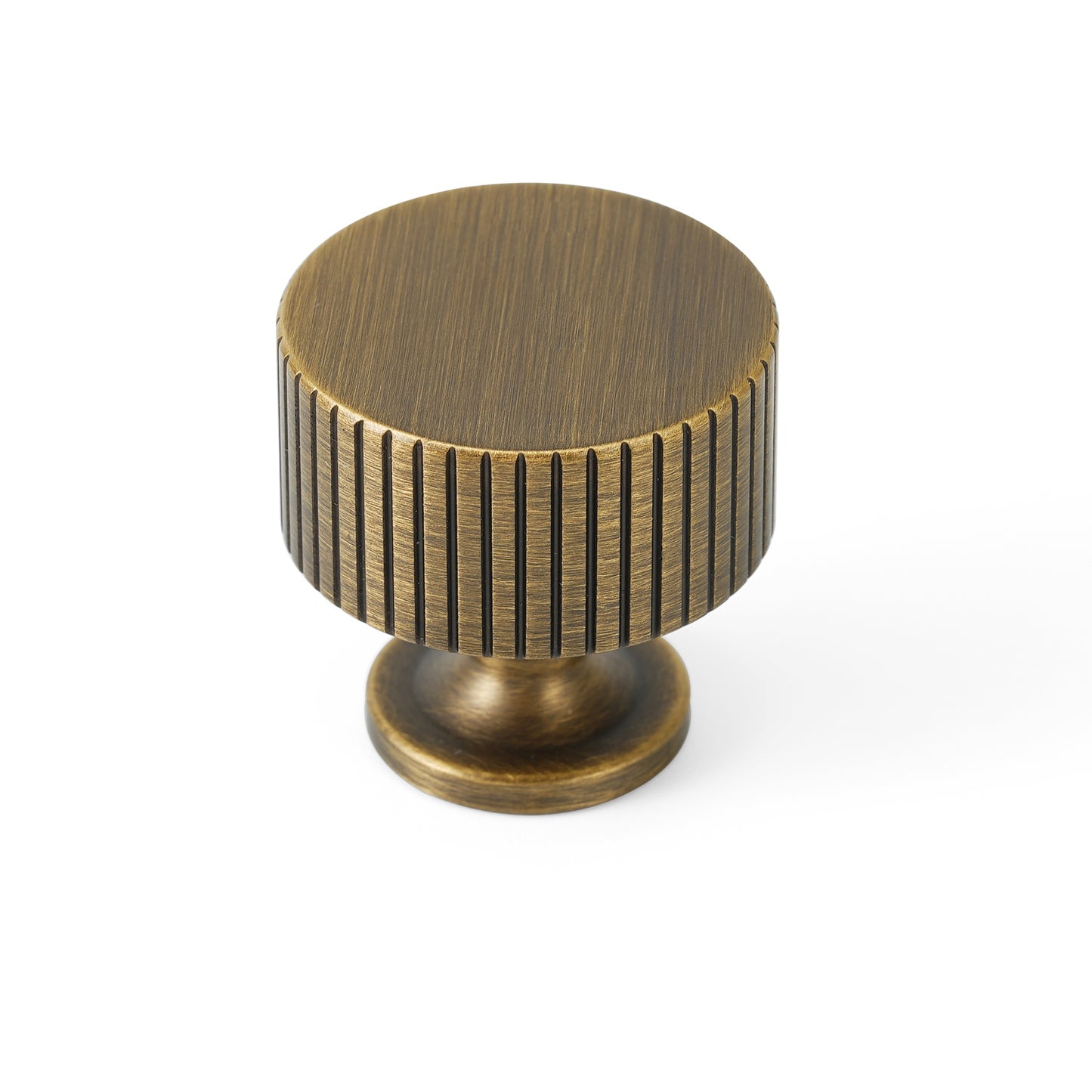 ø28mm, ø30mm Classic Solid Brass Cabinet Knobs in Antique Brass & Brass