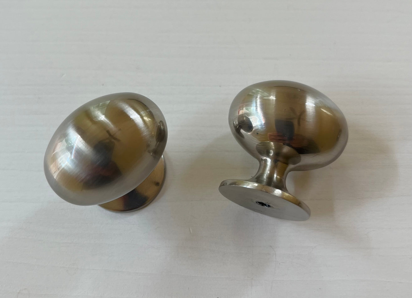 Oval Solid Zinc Alloy Cabinet Knobs for Kitchen and Bathroom